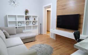 City Center Apartment Niko 04